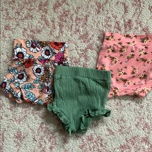 Baby girl shorties